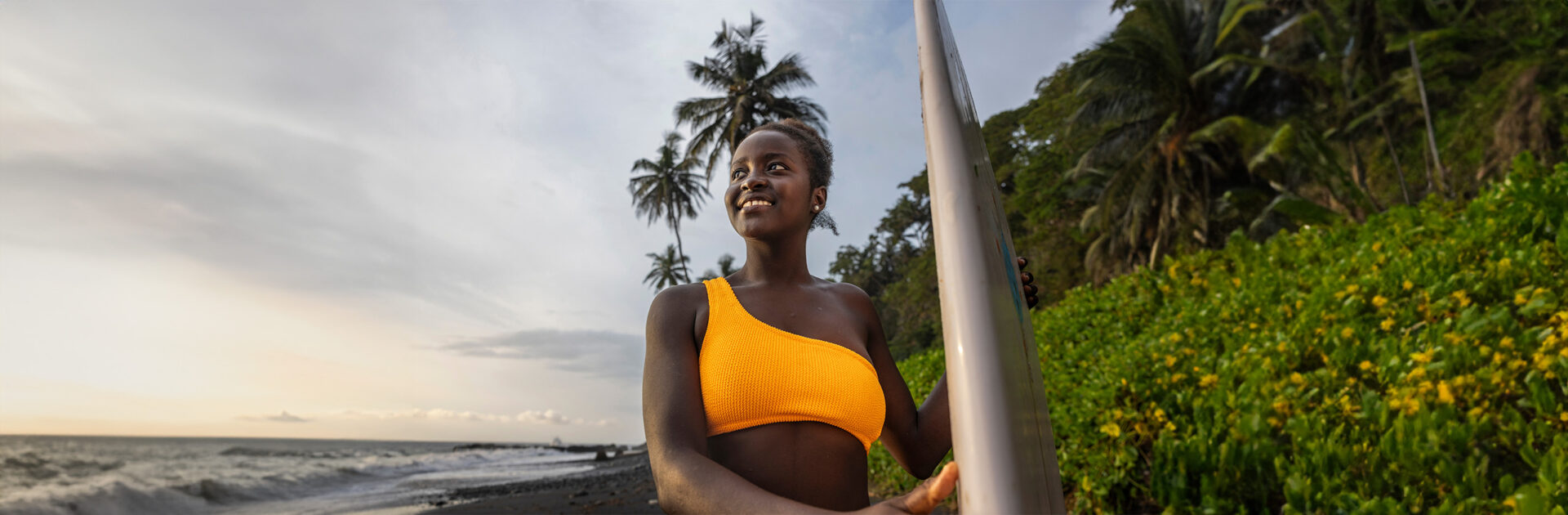 Surfing Through the Odds: โฆษณาที่เกิดจากการร่วมมือระหว่าง Shutterstock Studios กับ SOMA, Betclic และ Coming Soon_cover_desktop
