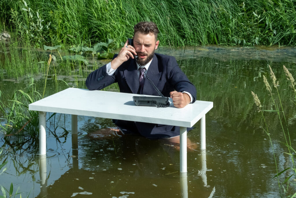 A,Harsh,Young,Boss,In,A,Suit,Swears,On,The