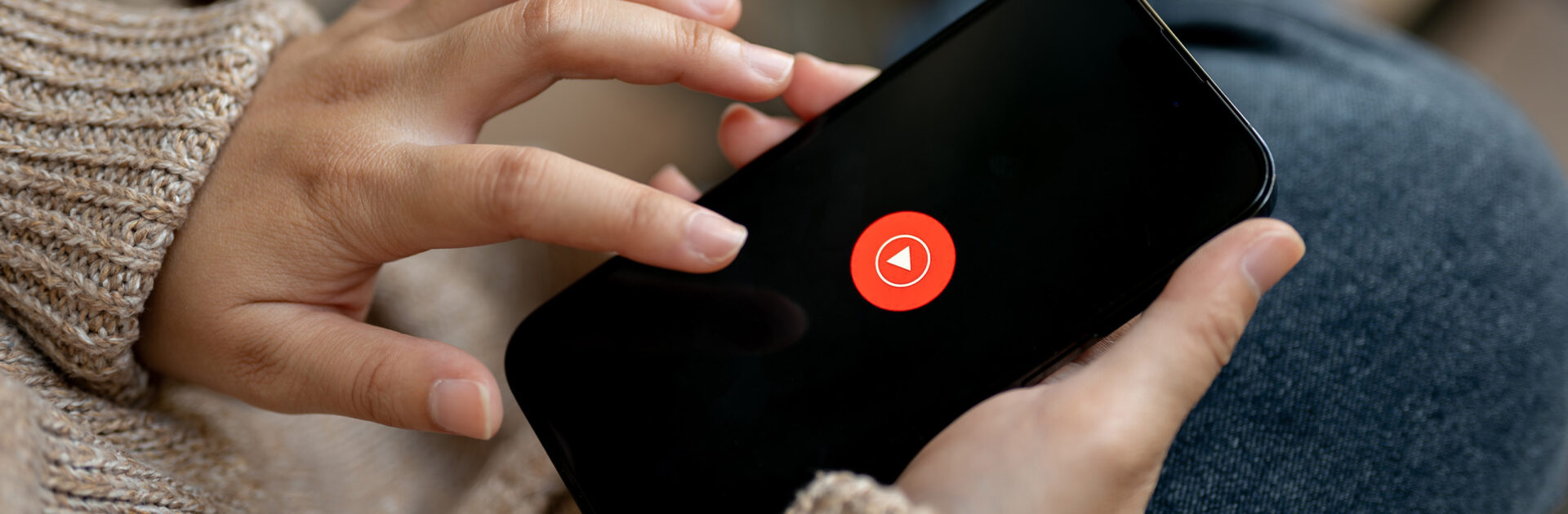 ใช้เพลงกับ Shutterstock รับรองไม่ติดเหลืองใน Youtube_cover_desktop